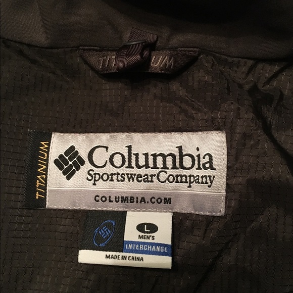 Columbia Titanium Rain jacket - Picture 2 of 3